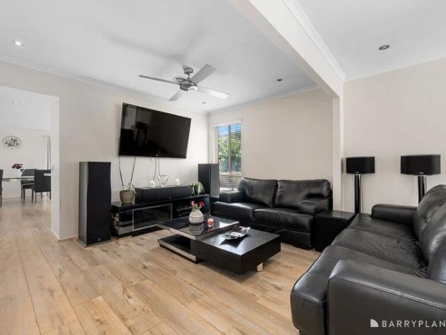 House for rent in The Mews, Melbourne