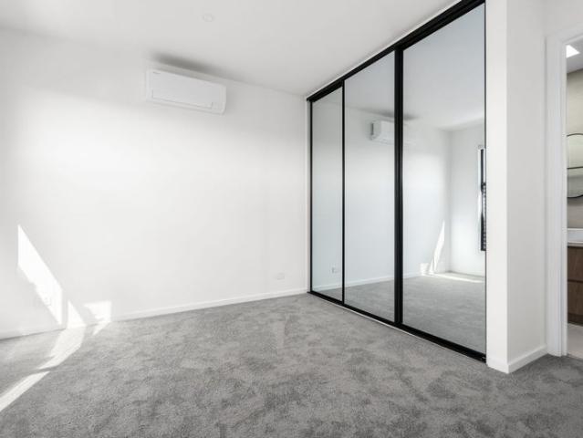 Townhouse for rent in Camerons Creek, Victoria