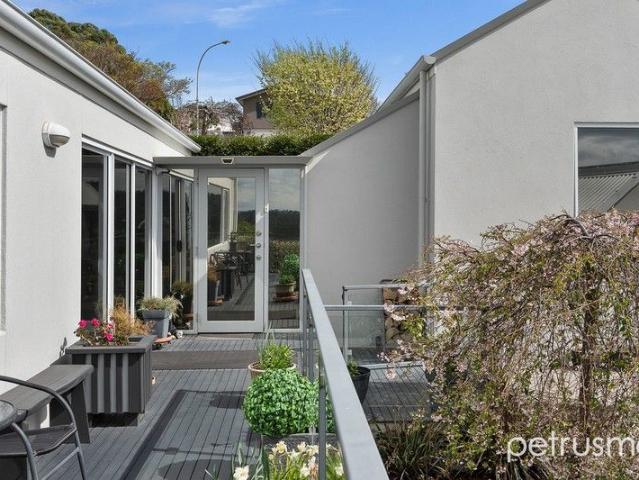 House for sale in Kingston, Tasmania