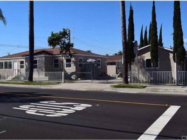 Room for rent in Hawaiian Gardens, California