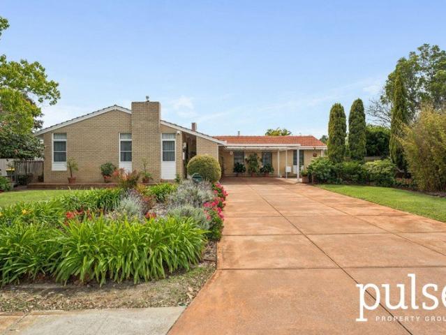 House for sale in Rossmoyne, City of Canning