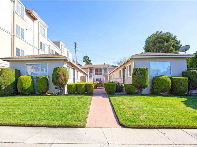 Apartment for rent in Canoga Park, California