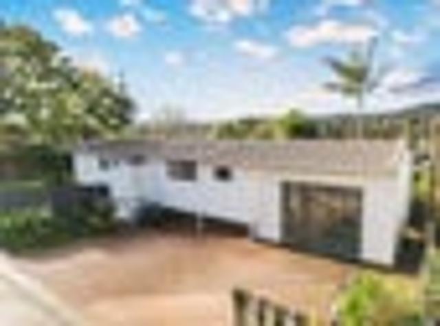 House for sale in Oratia, Oroua County