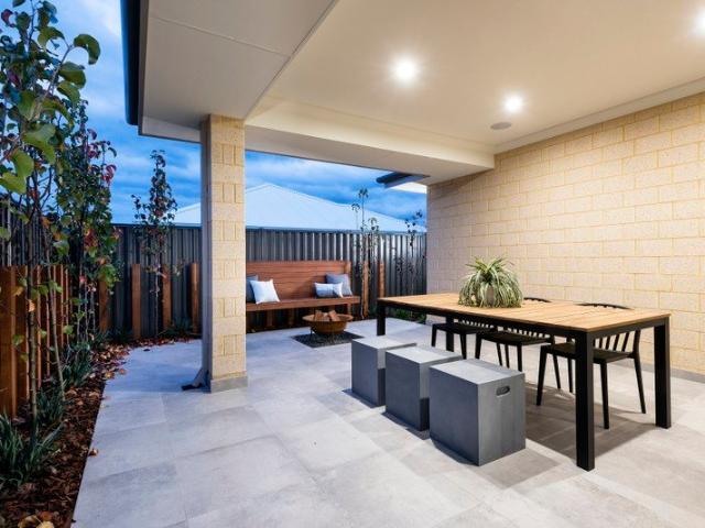 Cottage for sale in Pearsall, Western Australia