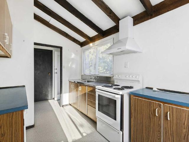 Townhouse for rent in Chartwell, Wellington