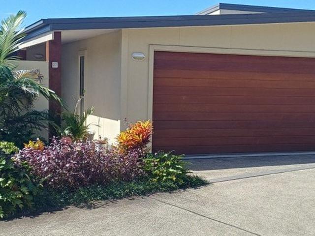 Townhouse for sale in Banora Point, New South Wales