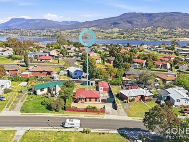 House for sale in Bridgewater, Hobart