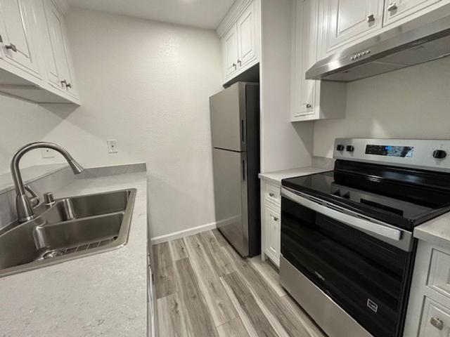 Apartment for rent in California