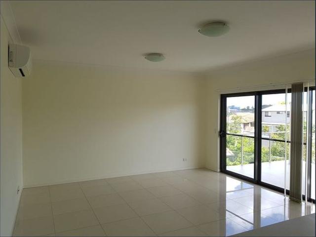 Apartment for rent in Toombul, Queensland