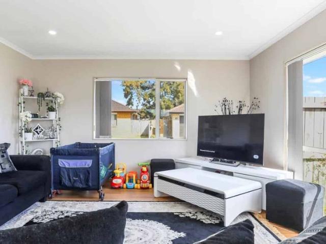 House for rent in Owhata
