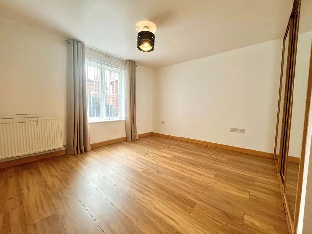 Apartment for rent in Well Hall, Greater London