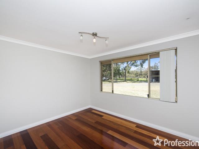 House for sale in Serpentine, Western Australia