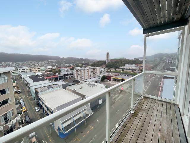 Apartment for rent in Paekākā, Wellington