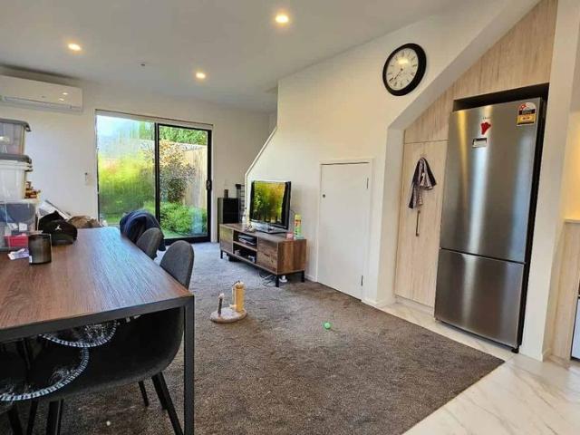 Townhouse for rent in Rapanui
