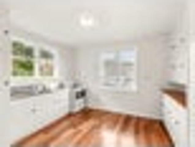House for sale in Days Bay, Wellington