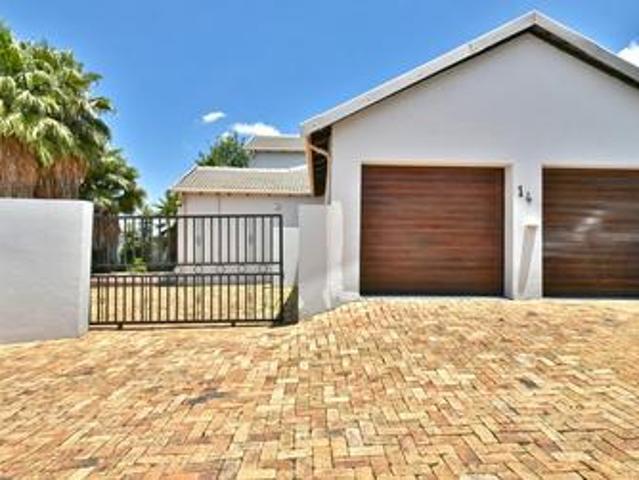 House for sale in Nooitgedacht, Gauteng