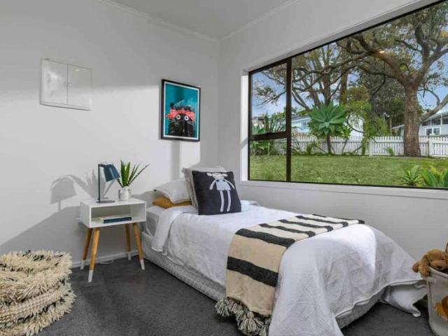 House for rent in Waiake, Hibiscus and Bays