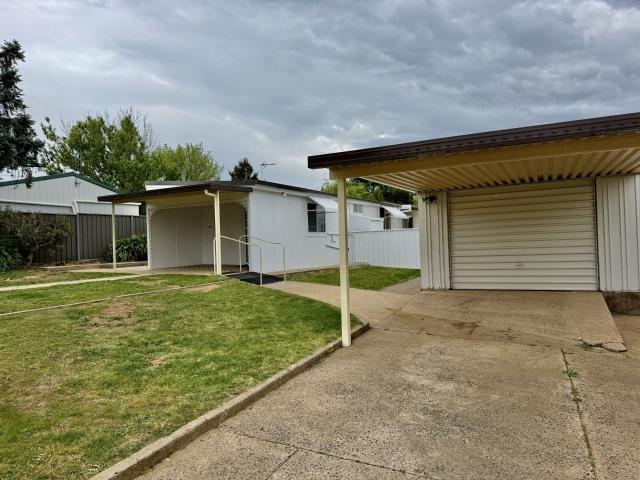 House for rent in Bletchington, Orange