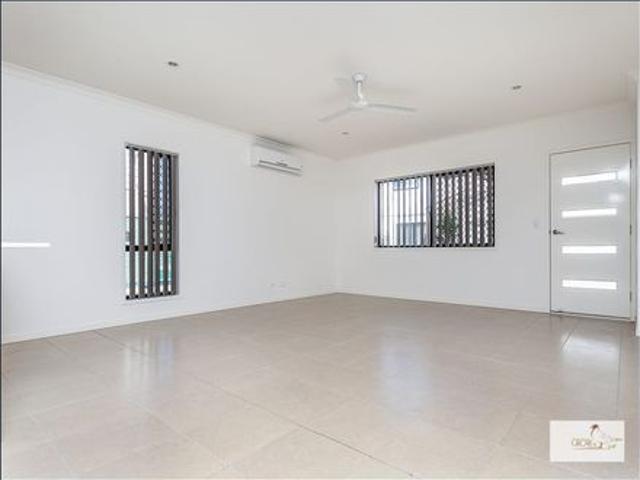Townhouse for rent in Toombul, Queensland