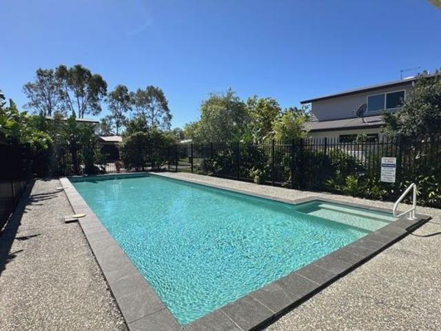 Townhouse for sale in Narangba, Queensland