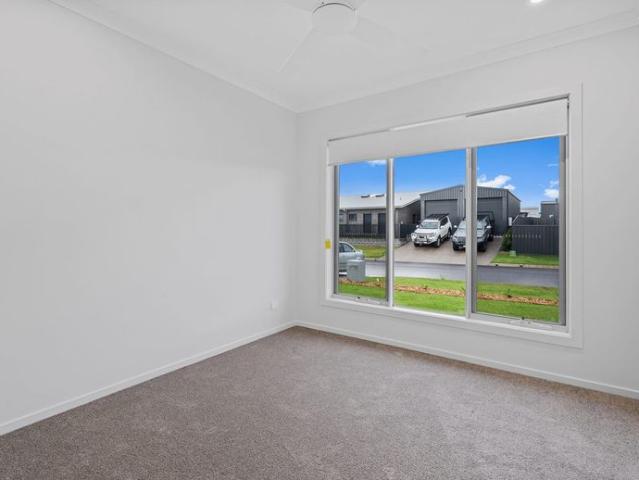 House for rent in Nikenbah, Hervey Bay