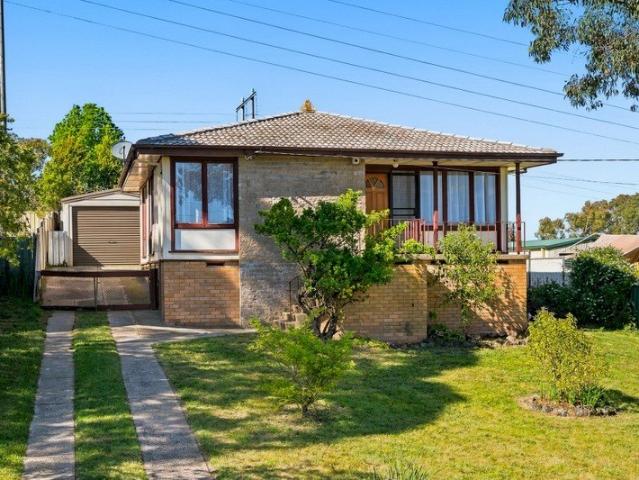 House for sale in Bowen, Orange