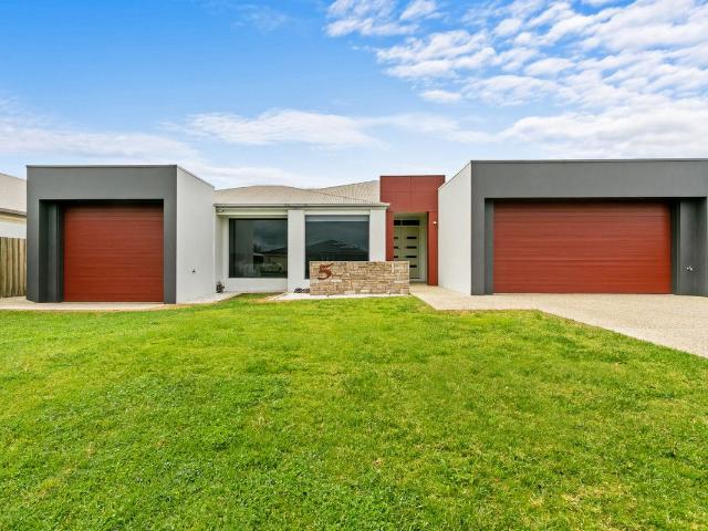 House for sale in Traralgon, Victoria