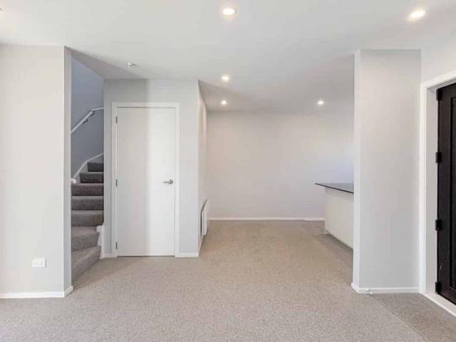 Townhouse for rent in Tītahi Bay, Porirua