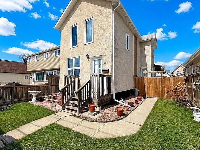 House for sale in East St. Paul, Manitoba