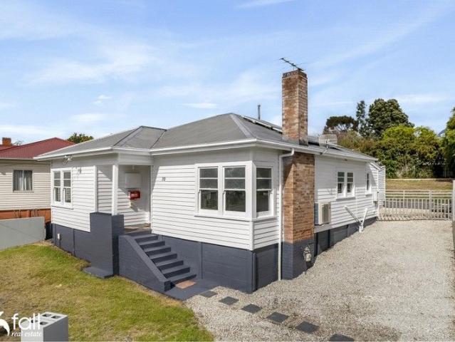 House for sale in Derwent Park