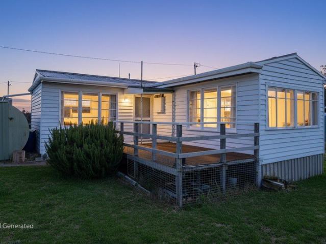 House for rent in Primrose Sands, Tasmania