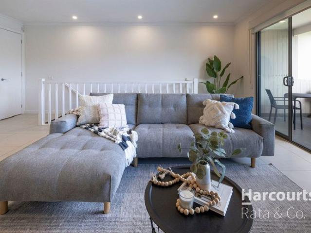 Townhouse for rent in Camerons Creek, Victoria