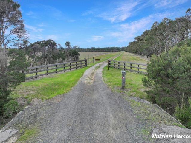 Acreage for sale in Woodside, Victoria