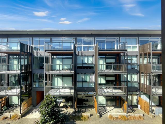 Apartment for rent in Paekākā, Wellington