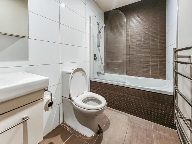 Apartment for rent in Mount Cook, Wellington