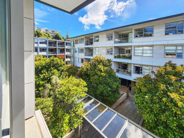 Apartment for rent in Newtown, Wellington