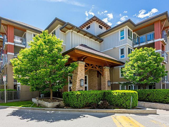 Condo for sale in Winfield, British Columbia