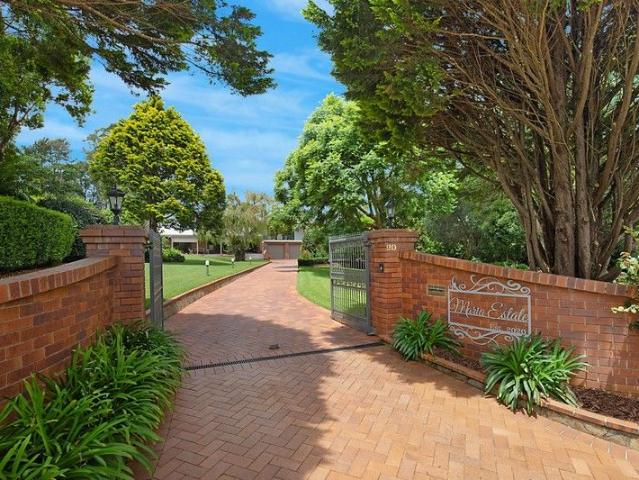 House for sale in Tamborine Mountain, Queensland