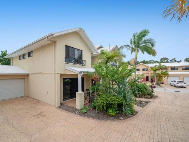 Townhouse for sale in Kings Creek, Queensland