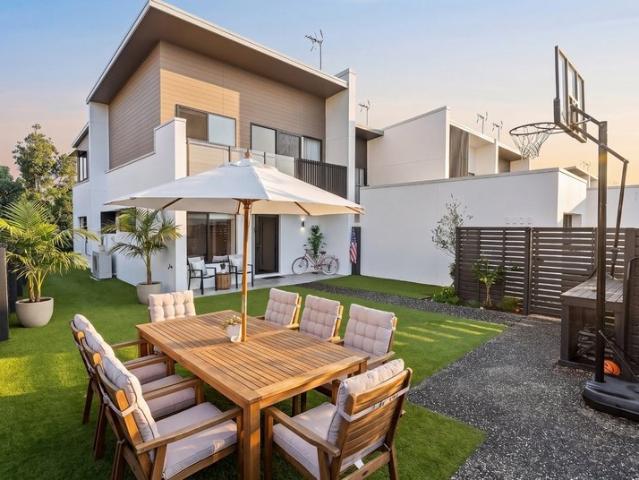 Townhouse for sale in Fernbrook, Queensland