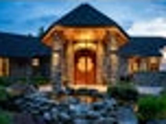 House for sale in Otakou