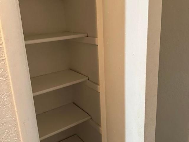 Apartment for rent in Renaissance, Tulsa