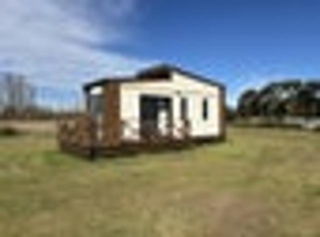 Apartment for sale in Canterbury