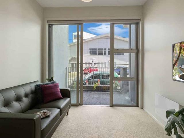 Apartment for rent in Days Bay, Wellington