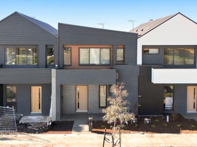 Townhouse for rent in Camerons Creek, Victoria