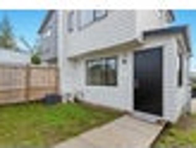 Townhouse for sale in Green Bay