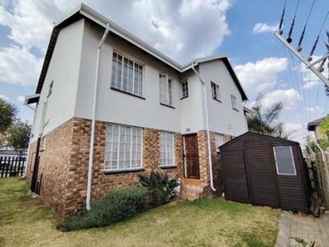 Apartment for sale in Ekurhuleni, Gauteng
