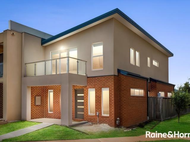 House for sale in Wyndham Waters, Melbourne