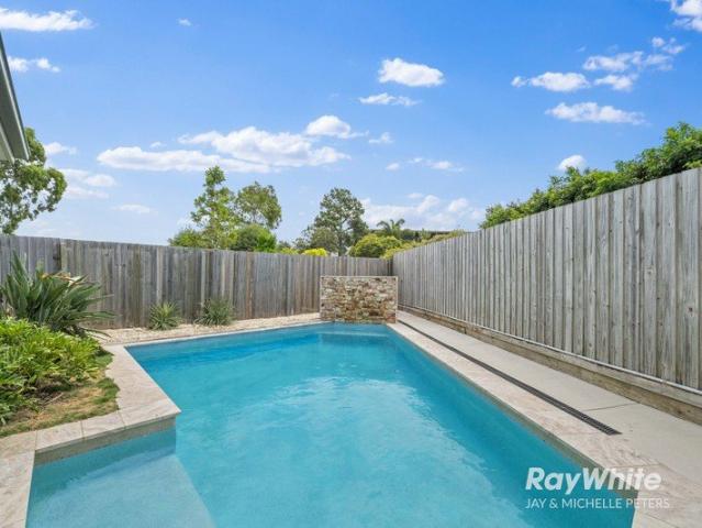 House for sale in Rothwell, Greater Brisbane