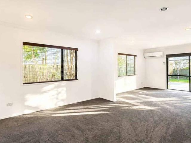 House for rent in Howick, Oroua County